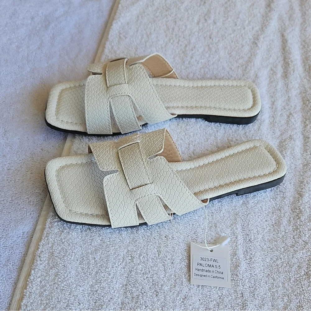 J.Adams T Strap Platform Sandals Women Navy, Size‎ 5.5